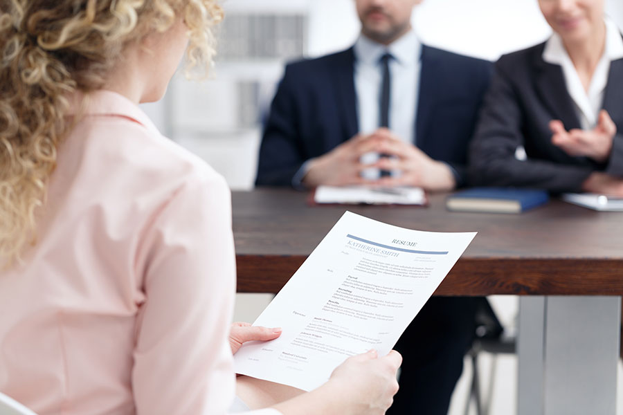 French speaking HR Traninee